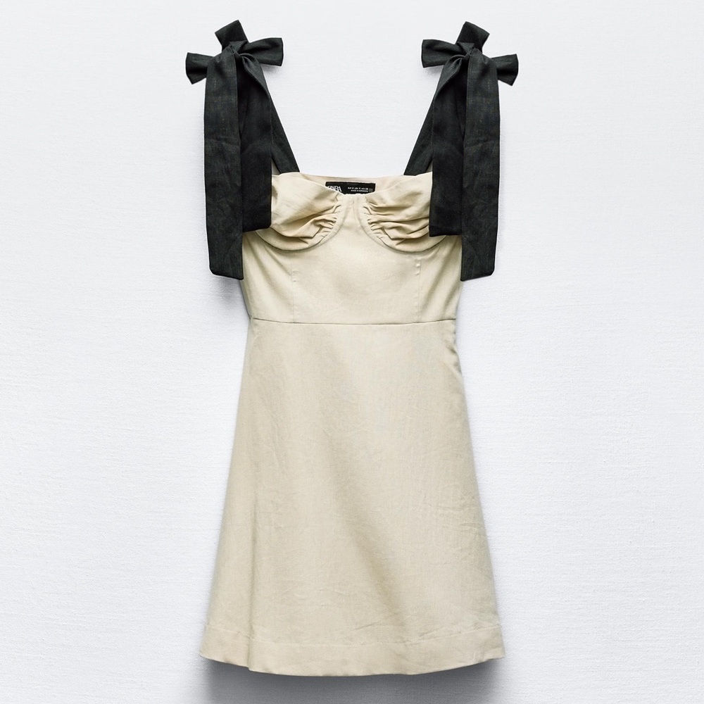 ZARA RUFFLED MINI DRESS LINEN XS NWOT Blogger Favorite!